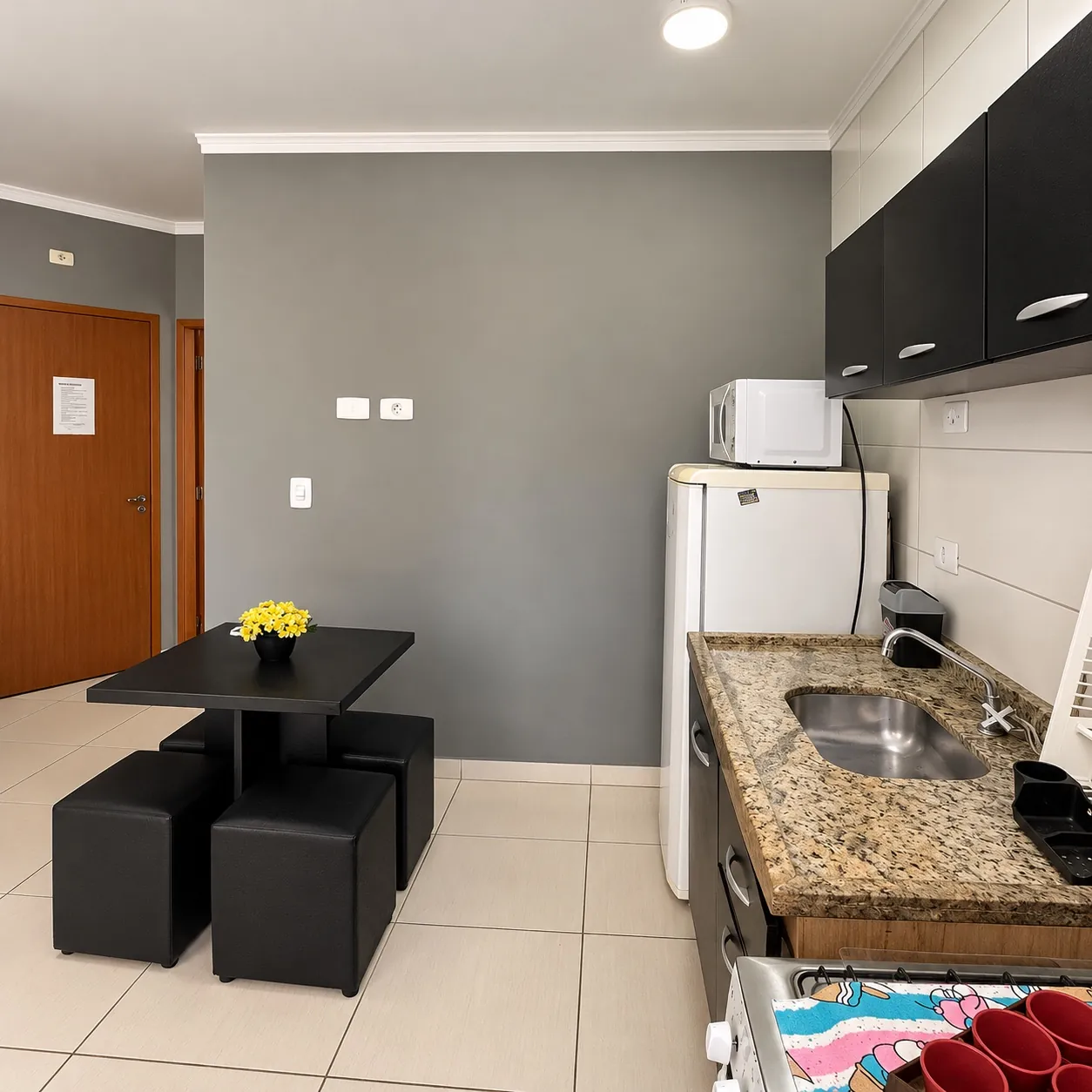 Cozinha compacta